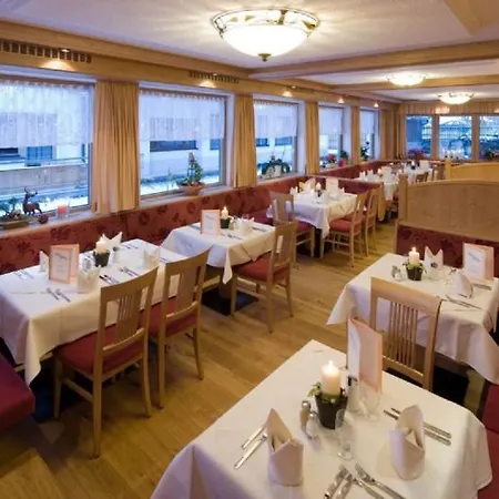 ホテル Eggerwirt 3*